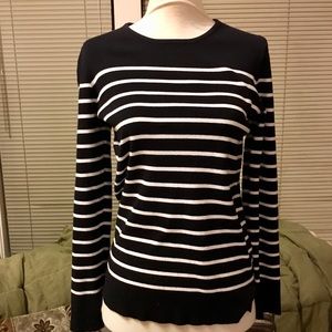 🆕 Pullover Crewneck Striped Sweater - S